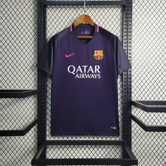 Barcelona 16/17 Away kit