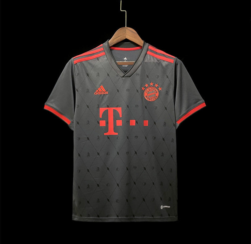 Bayern München 22/23 Away kit