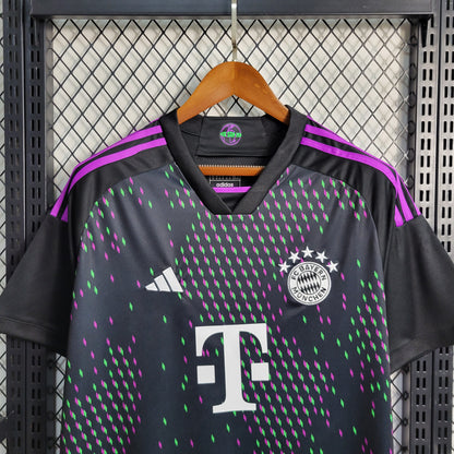 Bayern München 23/24 Away kit