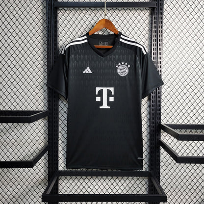 Bayern München 23/24 Goalkeeper kit