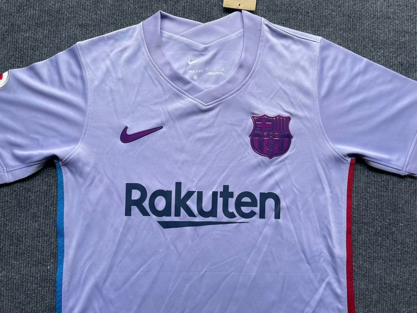 Barcelona 21/22 Away kit