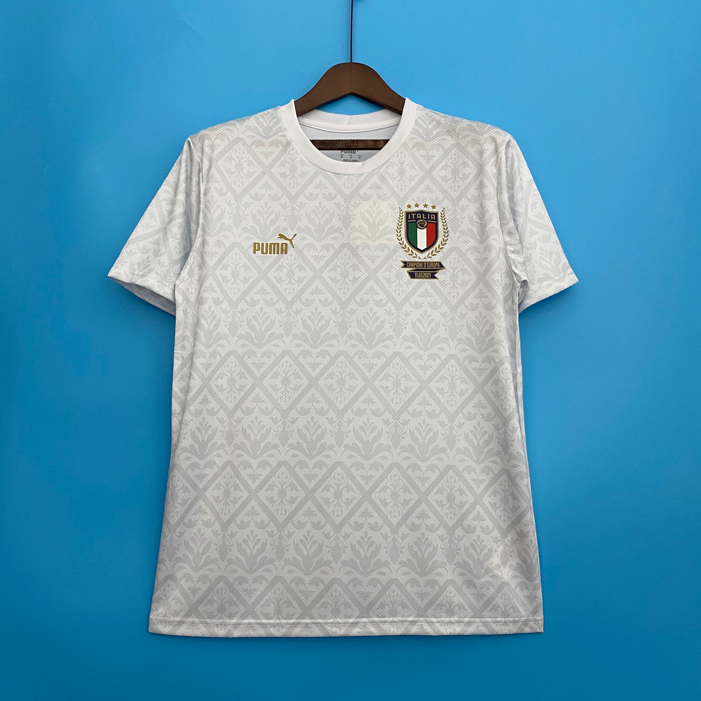 Italy 2022 Winner White kit