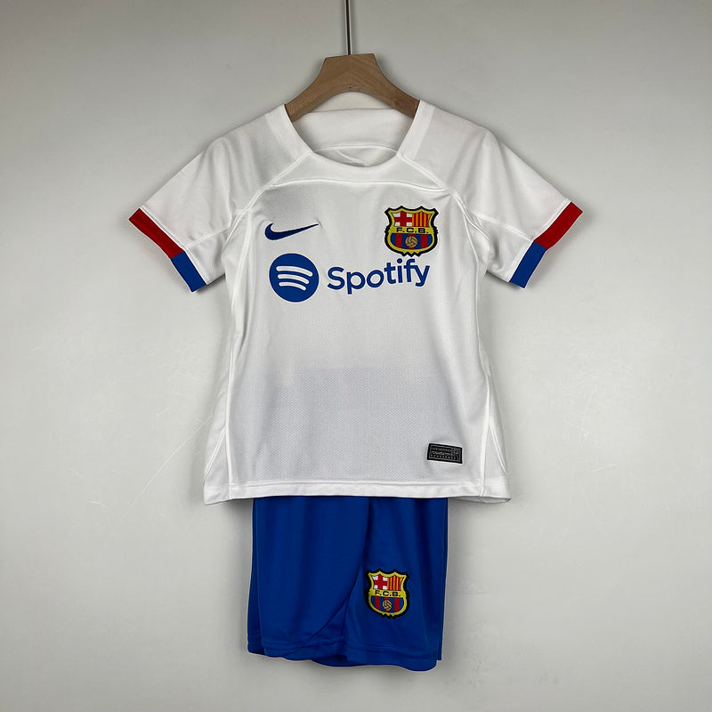 Barcelona 23/24 Away