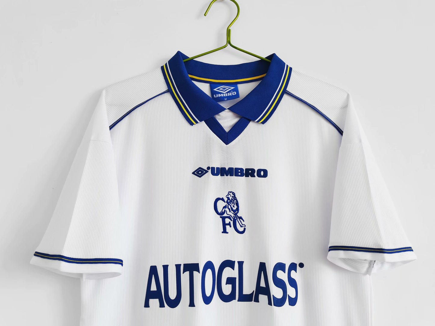 Chelsea 98/00 Retro Away kit