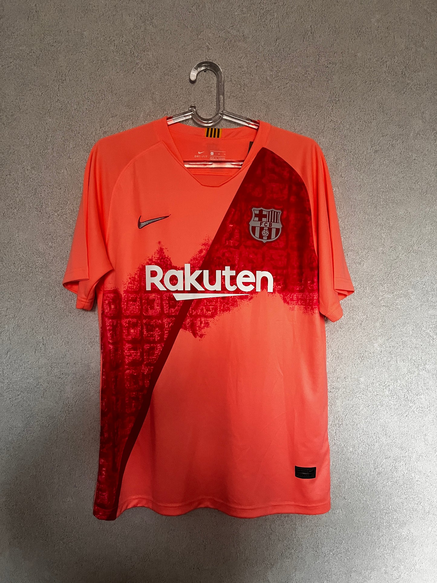 Barcelona 18/19 Third kit