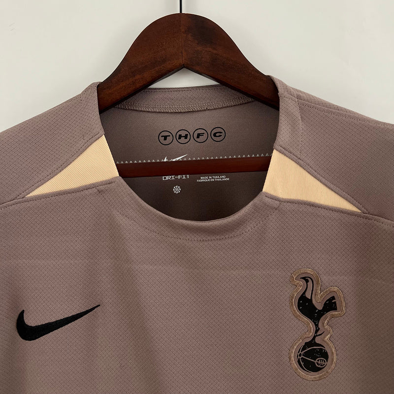 Tottenham 23/24 Third kit